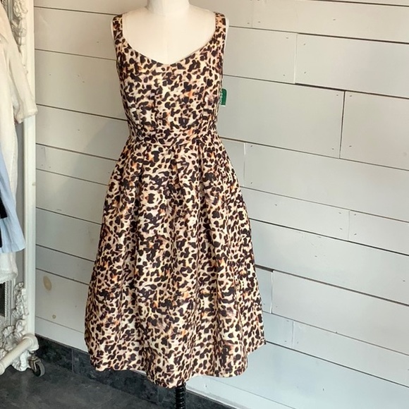 vera & lucy Dresses & Skirts - Vera & Lucy leopard print dress